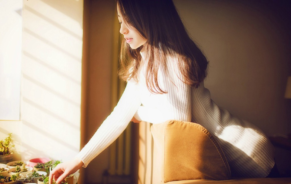 想到这里，诸葛亮眉头不禁蹙起来，如果真是如此的话，就得好生安排一番，尽量避免双方的冲突。